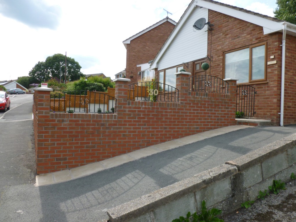 Modern Garden Railings with inset Number