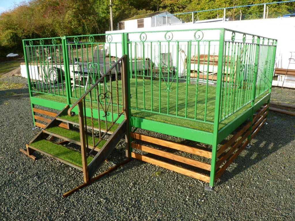 Caravan Balcony with Stairs and Gate