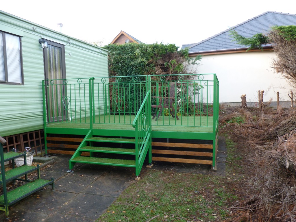 Caravan Balcony with Stairs and Gate